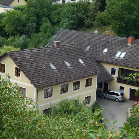 Haus Lindenhofer Apartment Emmersdorf an der Donau Exterior foto